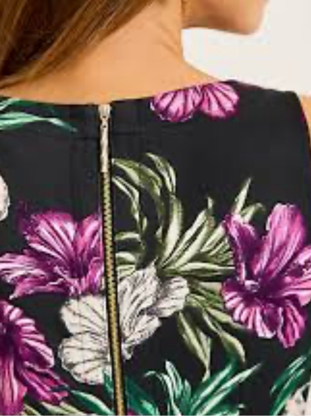 NWT Tommy Bahama
Darcy Villa Garden V-Neck Mini Dress Black Size XXS - Picture 3 of 6